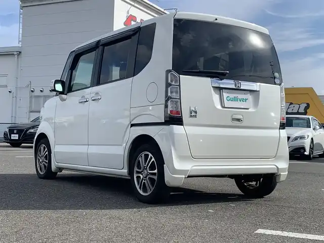 ホンダ Ｎ ＢＯＸ G SSパッケージ 大分県 2013(平25)年 6.1万km プレミアムホワイトパール ・社外SDナビ(NX612)/・フルセグ/・ステアリングスイッチ/・純正14インチアルミホイール/・両側パワースライド