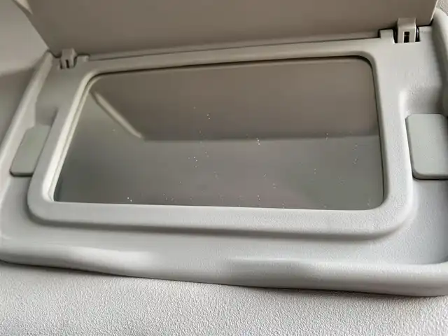 ホンダ Ｎ ＢＯＸ G SSパッケージ 大分県 2013(平25)年 6.1万km プレミアムホワイトパール ・社外SDナビ(NX612)/・フルセグ/・ステアリングスイッチ/・純正14インチアルミホイール/・両側パワースライド