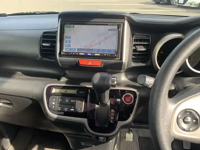 ホンダ Ｎ ＢＯＸ G SSパッケージ 大分県 2013(平25)年 6.1万km プレミアムホワイトパール ・社外SDナビ(NX612)/・フルセグ/・ステアリングスイッチ/・純正14インチアルミホイール/・両側パワースライド