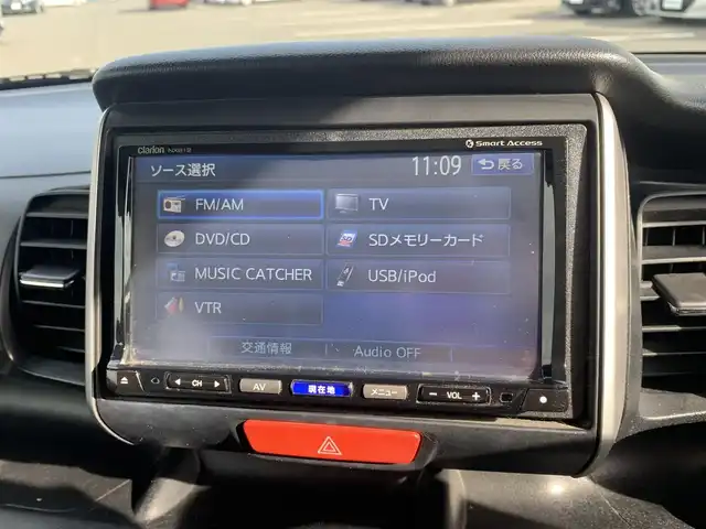 ホンダ Ｎ ＢＯＸ G SSパッケージ 大分県 2013(平25)年 6.1万km プレミアムホワイトパール ・社外SDナビ(NX612)/・フルセグ/・ステアリングスイッチ/・純正14インチアルミホイール/・両側パワースライド