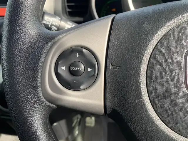 ホンダ Ｎ ＢＯＸ G SSパッケージ 大分県 2013(平25)年 6.1万km プレミアムホワイトパール ・社外SDナビ(NX612)/・フルセグ/・ステアリングスイッチ/・純正14インチアルミホイール/・両側パワースライド