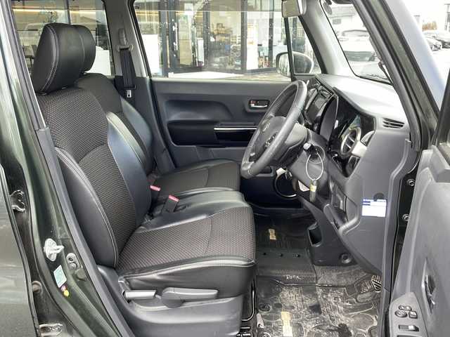 スズキ ハスラー Jスタイル Ⅱ ターボ 新潟県 2017(平29)年 9.7万km クールカーキパールメタリック/ホワイト2トーンルーフ 4WD/ナビ（Bluetooth/DTV/AUX）/全周囲カメラ/D/N席シートヒーター/クルーズコントロール/デュアルカメラブレーキサポート/HIDヘッドライト/ビルトインETC/衝突軽減/アイドリングストップ/社外15インチアルミホイール/ドアバイザー/電動格納ミラー/フォグランプ/シガーソケット