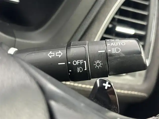 ホンダ ヴェゼル ハイブリッド RS ホンダセンシング 愛知県 2018(平30)年 9.1万km 黒 純正ナビ　/（フルセグ／ＢＴ／ＣＤ／ＤＶＤ）　/衝突軽減システム　/レーダークルーズコントロール　/バックカメラ　/横滑り防止装置　/レーンキープアシスト　/ドラレコ　/前席シートヒーター　/ビルトインETC　/純正AW