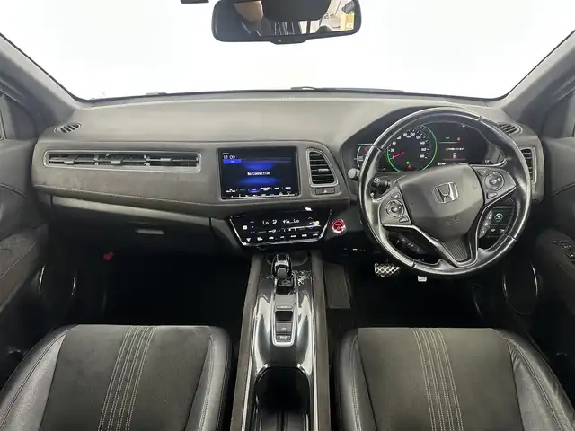 ホンダ ヴェゼル ハイブリッド RS ホンダセンシング 愛知県 2018(平30)年 9.1万km 黒 純正ナビ　/（フルセグ／ＢＴ／ＣＤ／ＤＶＤ）　/衝突軽減システム　/レーダークルーズコントロール　/バックカメラ　/横滑り防止装置　/レーンキープアシスト　/ドラレコ　/前席シートヒーター　/ビルトインETC　/純正AW