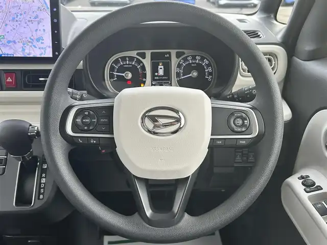 ダイハツ ムーヴ キャンバス ストライプス G ターボ 兵庫県 2023(令5)年 0.4万km パール 追従有クルーズコントロール/１０インチ純正ナビ/両側パワースライドド/純正ドライブレコーダー/オートパーキングブレーキ/レーンキープアシスト/Bluetooth接続/バックカメラ/ブレーキホールド/LEDヘッドライト/シートヒーター/ベンチシート/フルフラット/ETC/ホットカップホルダー