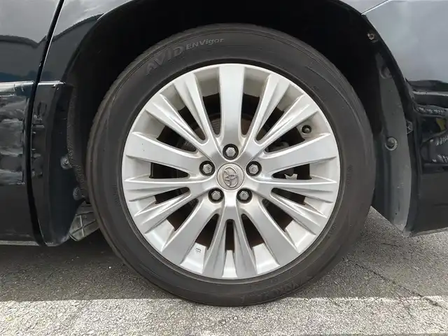 トヨタ アルファード 240S 静岡県 2012(平24)年 10.6万km ブラック エンジンスタートボタン/パワーステアリング/パワーウィンドウ/スマートキー/スペアキー/Wオートエアコン/ETC/純正8インチナビ/バックカメラ/三列シート/サンルーフ/純正フロアマット/純正アルミホイール/両側パワースライドドア/ABS/横滑り防止装置/コーナーセンサー前後/オートライト/W＋サイドエアバック/カーテンエアバック