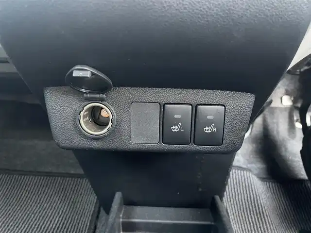 トヨタ ピクシスエポック G SAⅢ 富山県 2019(令1)年 2.7万km マゼンタベリーマイカM ４ＷＤ／/７インチＳＤナビ／/Ｂｌｕｅｔｏｏｔｈ／/ＣＤ再生／/バックカメラ／/ＬＥＤオートライト／/シートカバー／/スマートキー／/プッシュスタート／/アイドリングストップ/コーナーセンサー／/オートマチックハイビーム／/スマートアシスト