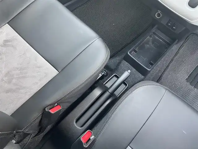 トヨタ ピクシスエポック G SAⅢ 富山県 2019(令1)年 2.7万km マゼンタベリーマイカM ４ＷＤ／/７インチＳＤナビ／/Ｂｌｕｅｔｏｏｔｈ／/ＣＤ再生／/バックカメラ／/ＬＥＤオートライト／/シートカバー／/スマートキー／/プッシュスタート／/アイドリングストップ/コーナーセンサー／/オートマチックハイビーム／/スマートアシスト