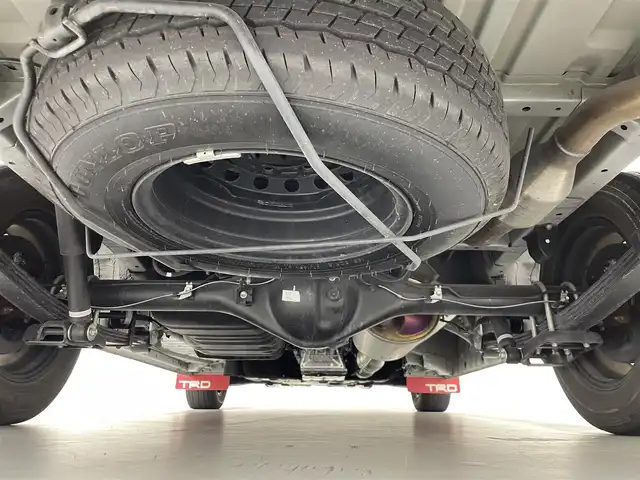 トヨタ ハイエース GL 群馬県 2022(令4)年 1.2万km ホワイトパールクリスタルシャイン モデリスタエアロ/ベットキット/流し台/純正ディーラーオプションナビ（NSZT-W68T）/CD/DVD/SD（MSV）/Bluetooth/フルセグTV/デジタルインナーミラー/パノラミックビューモニター/左側パワースライドドア/LEDヘッドライト/オートライト/Fフォグ/AHB/トヨタセーフティセンス/ETC/LDA/スマートキー/社外１６インチAW/ホワイトレタータイヤ/TRDマットガード