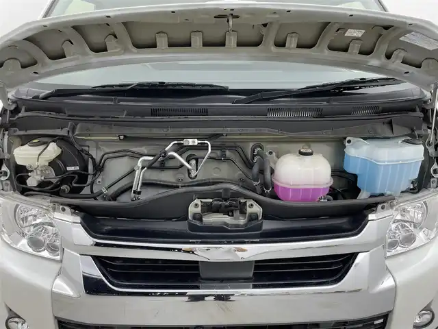 トヨタ ハイエース GL 群馬県 2022(令4)年 1.2万km ホワイトパールクリスタルシャイン モデリスタエアロ/ベットキット/流し台/純正ディーラーオプションナビ（NSZT-W68T）/CD/DVD/SD（MSV）/Bluetooth/フルセグTV/デジタルインナーミラー/パノラミックビューモニター/左側パワースライドドア/LEDヘッドライト/オートライト/Fフォグ/AHB/トヨタセーフティセンス/ETC/LDA/スマートキー/社外１６インチAW/ホワイトレタータイヤ/TRDマットガード