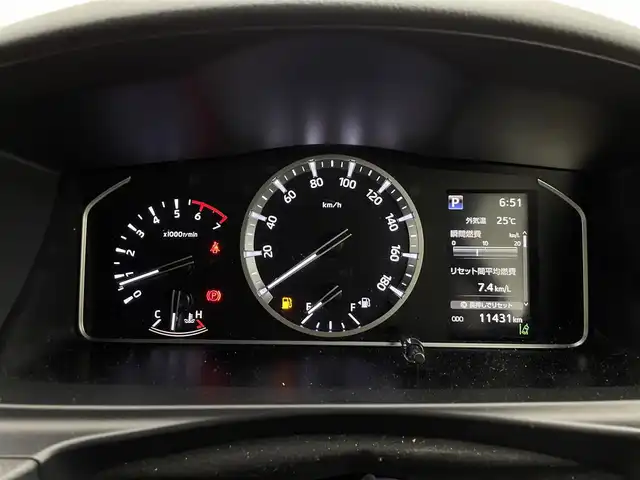 トヨタ ハイエース GL 群馬県 2022(令4)年 1.2万km ホワイトパールクリスタルシャイン モデリスタエアロ/ベットキット/流し台/純正ディーラーオプションナビ（NSZT-W68T）/CD/DVD/SD（MSV）/Bluetooth/フルセグTV/デジタルインナーミラー/パノラミックビューモニター/左側パワースライドドア/LEDヘッドライト/オートライト/Fフォグ/AHB/トヨタセーフティセンス/ETC/LDA/スマートキー/社外１６インチAW/ホワイトレタータイヤ/TRDマットガード