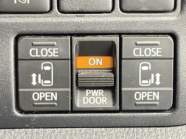 トヨタ ノア ハイブリッド Si ダブルバイビーⅡ 茨城県 2019(令1)年 10.5万km ホワイトパールクリスタルシャイン セーフティーセンス/純正SDナビ/　　CD/DVD/BT/フルセグ/バックカメラ/両側電動スライドドア/クルーズコントロール/LEDオートライト/ハーフレザーシート/シートヒーター/純正16インチアルミホイール/ステアリングスイッチ/USBポート/スマートキー2本/ビルトインETC/禁煙車