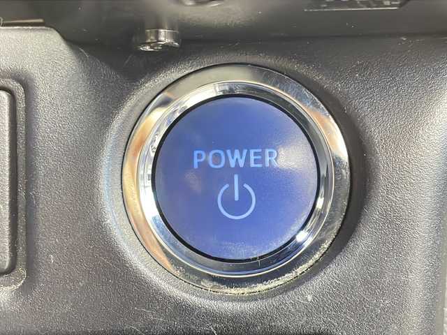 トヨタ ノア ハイブリッド Si ダブルバイビーⅡ 茨城県 2019(令1)年 10.5万km ホワイトパールクリスタルシャイン セーフティーセンス/純正SDナビ/　　CD/DVD/BT/フルセグ/バックカメラ/両側電動スライドドア/クルーズコントロール/LEDオートライト/ハーフレザーシート/シートヒーター/純正16インチアルミホイール/ステアリングスイッチ/USBポート/スマートキー2本/ビルトインETC/禁煙車