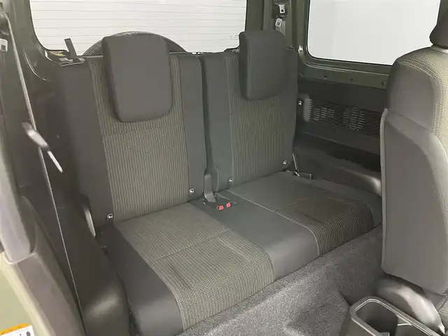 スズキ ジムニー XC 岡山県 2023(令5)年 2.9万km ジャングルグリーン アルパイン9インチナビ/X9NX1/（CD/DVD/TV/BT/USB)/バックカメラ/アルパインミラー型ドライブレコーダー/2インチリフトアップ/社外マフラー/LEDヘッドライト/フォグランプ/オートライト/スズキセーフティーサポート/社外シフト/純正フロアマット/純正ドアバイザー/クルーズコントロール/ETC/取扱説明書/スペアキー×１