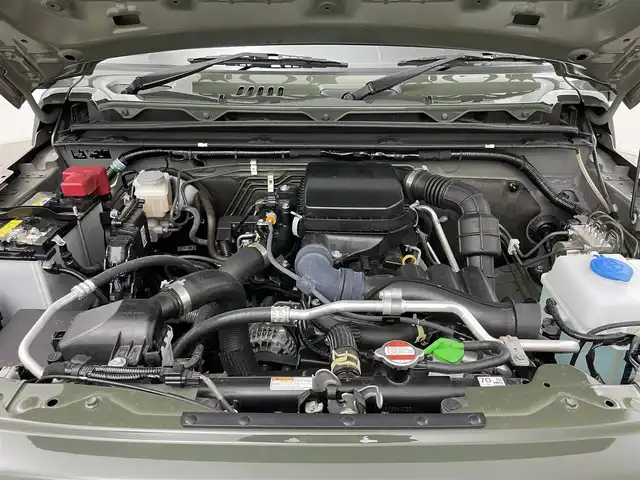 スズキ ジムニー XC 岡山県 2023(令5)年 2.9万km ジャングルグリーン アルパイン9インチナビ/X9NX1/（CD/DVD/TV/BT/USB)/バックカメラ/アルパインミラー型ドライブレコーダー/2インチリフトアップ/社外マフラー/LEDヘッドライト/フォグランプ/オートライト/スズキセーフティーサポート/社外シフト/純正フロアマット/純正ドアバイザー/クルーズコントロール/ETC/取扱説明書/スペアキー×１