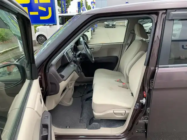 ホンダ Ｎ ＯＮＥ G Lパッケージ 福井県 2012(平24)年 8.9万km プレミアムディープモカパール (株)IDOMが運営する【じしゃロン福井店】の自社ローン専用車両になりますこちらは現金またはオートローンご利用時の価格です。自社ローンご希望の方は別途その旨お申付け下さい/純正ナビ/ワンセグ/USB接続/社外アルミ/スマートキー/純正フロアマット