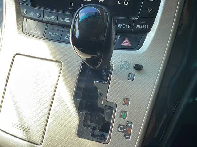 トヨタ ヴェルファイア 2．4Z プラチナセレクションⅡ 長野県 2010(平22)年 11.1万km ブラック 純正ナビ/バックカメラ/後席モニター/パワーバックドア/車高調/コーナーセンサー /社外18インチアルミ