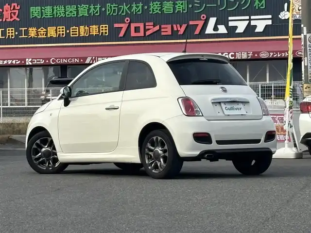 フィアット ５００Ｓ ツインエア 愛知県 2014(平26)年 17.9万km 白 /ワンオーナー/正規ディーラー車//ディーラー整備記録簿H26.27.28.30.R2.4.6//ナビ/純正オーディオ/オンダッシュナビ//革巻きステア/ステアスイッチ//フロント/リアフォグ//新車時保証書//取扱説明書//スペアキー