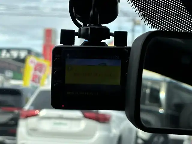 フィアット ５００Ｓ ツインエア 愛知県 2014(平26)年 17.9万km 白 /ワンオーナー/正規ディーラー車//ディーラー整備記録簿H26.27.28.30.R2.4.6//ナビ/純正オーディオ/オンダッシュナビ//革巻きステア/ステアスイッチ//フロント/リアフォグ//新車時保証書//取扱説明書//スペアキー