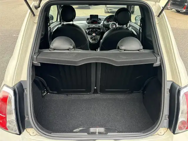 フィアット ５００Ｓ ツインエア 愛知県 2014(平26)年 17.9万km 白 /ワンオーナー/正規ディーラー車//ディーラー整備記録簿H26.27.28.30.R2.4.6//ナビ/純正オーディオ/オンダッシュナビ//革巻きステア/ステアスイッチ//フロント/リアフォグ//新車時保証書//取扱説明書//スペアキー