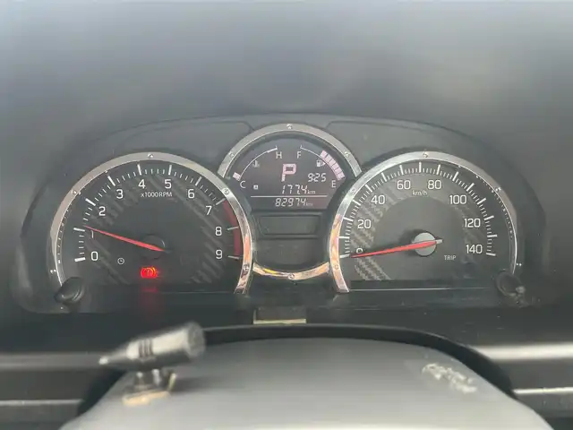 スズキ ジムニー ランドベンチャー 秋田県 2016(平28)年 8.3万km ブルーイッシュブラックパール3 ターボ/４WD/社外メモリナビ（DVD/CD再生可能）/フルセグ/スズキ純正１６インチアルミ（夏タイヤ装着）/リモコンキー/MTモード付AT/運転席シートヒーター/背面タイヤ/ETC/ステアリングスイッチ/純正フロアマット/社外ドアバイザー/パワーステアリング/パワーウィンドウ/ヘッドライトレベライザー/横滑り防止/寒冷地仕様/電動格納ウィンカーミラー/保証書/記録簿