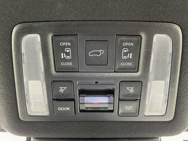 トヨタ ヴォクシー ハイブリッド S－Z 大阪府 2022(令4)年 1.4万km グリッターブラックガラスフレーク 純正10.5incディスプレイオーディオナビ/【フルセグTV/Bluetooth/HDMI/FM/AM/USB】/快適利便パッケージ(High)/・両側ハンズフリーパワースライドドア/・パワーバックドア/・前後シートヒーター/・ステアリングヒーター/・後席オットマン/・nanoe/3眼LEDヘッドライト/ブラインドスポットモニター/AC100Vコンセント/トヨタセーフティセンス/・レーダークルーズコントロール/・プリクラッシュセーフティー/・パーキングサポートブレーキ/・レーンディパーチャーアラート/・オートマチックハイビーム/・ロードサインアシスト/・ドライバー異常対応システム/オートホールド/前後コーナーセンサー/半革シート/後席サンシェード/ISOFIX