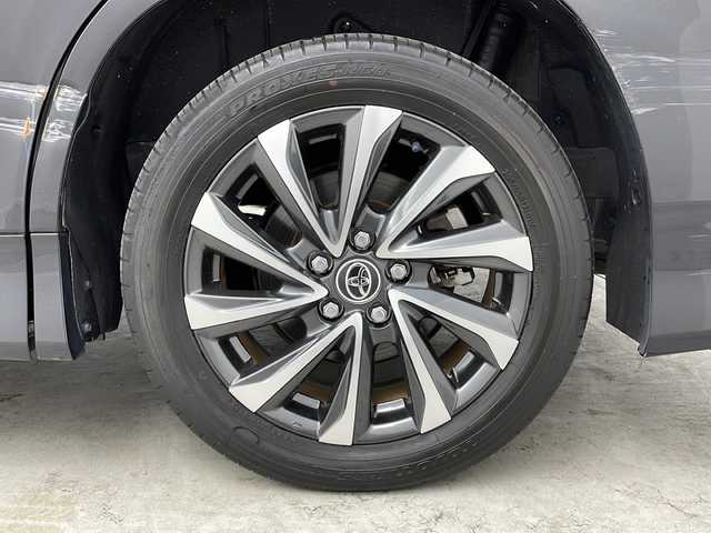 トヨタ ヴォクシー ハイブリッド S－Z 大阪府 2022(令4)年 1.4万km グリッターブラックガラスフレーク 純正10.5incディスプレイオーディオナビ/【フルセグTV/Bluetooth/HDMI/FM/AM/USB】/快適利便パッケージ(High)/・両側ハンズフリーパワースライドドア/・パワーバックドア/・前後シートヒーター/・ステアリングヒーター/・後席オットマン/・nanoe/3眼LEDヘッドライト/ブラインドスポットモニター/AC100Vコンセント/トヨタセーフティセンス/・レーダークルーズコントロール/・プリクラッシュセーフティー/・パーキングサポートブレーキ/・レーンディパーチャーアラート/・オートマチックハイビーム/・ロードサインアシスト/・ドライバー異常対応システム/オートホールド/前後コーナーセンサー/半革シート/後席サンシェード/ISOFIX