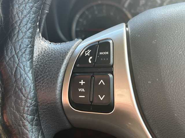 スズキ ジムニー ランドベンチャー 石川県 2015(平27)年 5.3万km クールカーキPM SDナビ（DVD再生機能有）/ワンセグTV/Bluetooth/ETC/ハーフレザーシート/4WD/純正フロアマット/シートヒーター/パワーステアリング/パワーウィンドウ