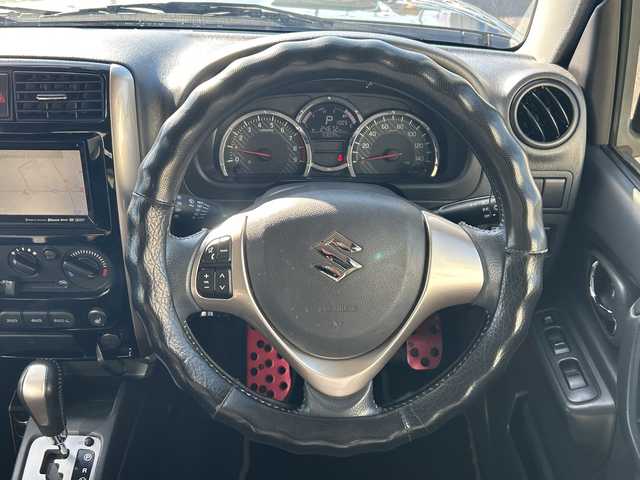 スズキ ジムニー ランドベンチャー 石川県 2015(平27)年 5.3万km クールカーキPM SDナビ（DVD再生機能有）/ワンセグTV/Bluetooth/ETC/ハーフレザーシート/4WD/純正フロアマット/シートヒーター/パワーステアリング/パワーウィンドウ