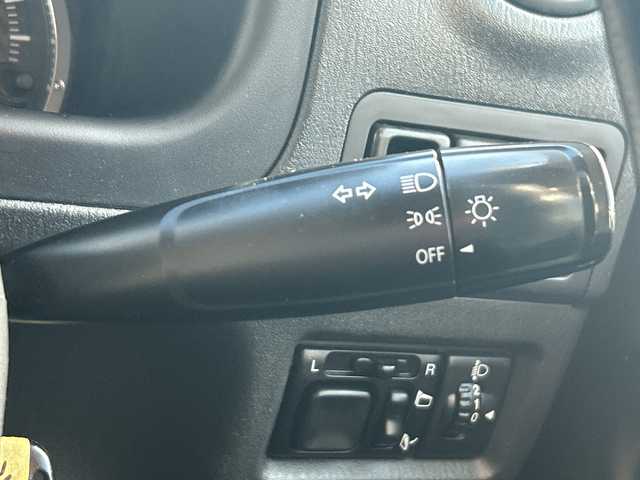 スズキ ジムニー ランドベンチャー 石川県 2015(平27)年 5.3万km クールカーキPM SDナビ（DVD再生機能有）/ワンセグTV/Bluetooth/ETC/ハーフレザーシート/4WD/純正フロアマット/シートヒーター/パワーステアリング/パワーウィンドウ