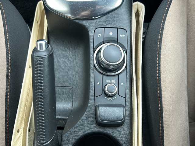 マツダ デミオ XDテーラードブラウン 福井県 2016(平28)年 5.6万km ディープクリムゾンマイカ スマートキー/プッシュスタート/ステアリングスイッチ/パドルシフト/クルーズコントロール/LEDヘッドライト/オートライト/フォグランプ/ドライブレコーダー/ETC/オートワイパー/シートヒーター/電動格納ミラー/アイドリングストップ/横滑り防止/レーンガイド/衝突軽減/クリアランスソナー