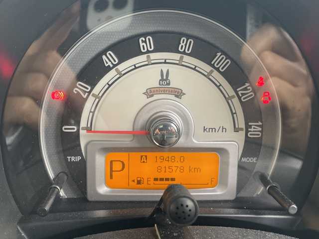 スズキ ラパン 10thアニバーサリーリミテッド 滋賀県 2012(平24)年 8.2万km ミルクティーベージュメタリック 純正SDナビ /Bluetooth接続/USB/CD/DVD/ヒートシーター /ドライブレコーダー /ETC　/純正フロアマット　/ABS　/オートライト　/LEDヘッド　/Wエアバッグ　/ドアバイザー　