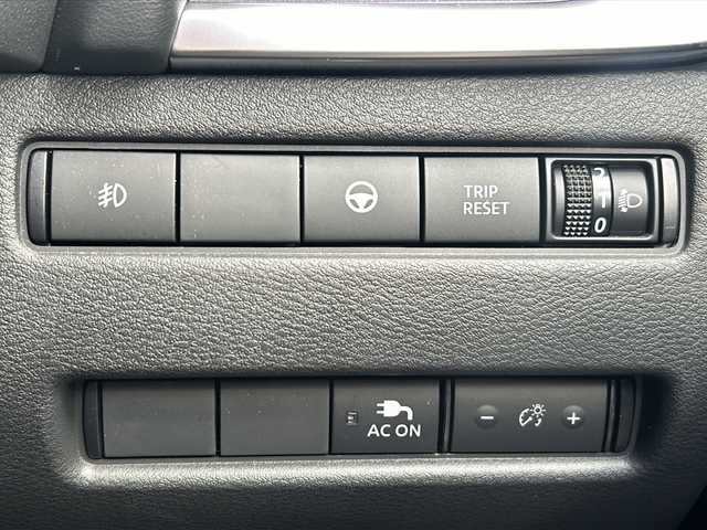 日産 エクストレイル X 石川県 2023(令5)年 3.6万km ダイヤモンドブラック NissanConnectナビゲーションシステム/【AM/FMフルセグTV・Bluetooth】/・ＡｐｐｌｅCarPlay/・アラウンドビューモニター/ビルドインETC2.0/プロパイロット/衝突被害軽減ブレーキ/踏み間違い衝突防止アシスト/前方衝突予測警報/車線逸脱警報/後側方車両検知警報/後退時車両検知警報/運転席パワーシート/前席パワーシート/USB端子/コーナーセンサー/オートライト/・LEDヘッドライト/・フォグランプ/純正フロアマット/スタッドレスタイヤ車載(ゴムのみ)