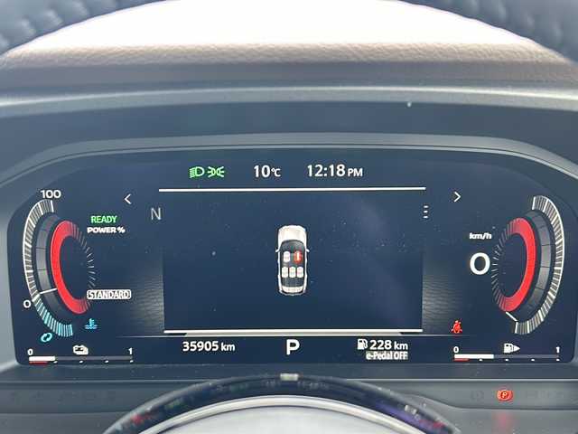 日産 エクストレイル X 石川県 2023(令5)年 3.6万km ダイヤモンドブラック NissanConnectナビゲーションシステム/【AM/FMフルセグTV・Bluetooth】/・ＡｐｐｌｅCarPlay/・アラウンドビューモニター/ビルドインETC2.0/プロパイロット/衝突被害軽減ブレーキ/踏み間違い衝突防止アシスト/前方衝突予測警報/車線逸脱警報/後側方車両検知警報/後退時車両検知警報/運転席パワーシート/前席パワーシート/USB端子/コーナーセンサー/オートライト/・LEDヘッドライト/・フォグランプ/純正フロアマット/スタッドレスタイヤ車載(ゴムのみ)