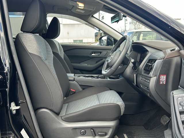 日産 エクストレイル X 石川県 2023(令5)年 3.6万km ダイヤモンドブラック NissanConnectナビゲーションシステム/【AM/FMフルセグTV・Bluetooth】/・ＡｐｐｌｅCarPlay/・アラウンドビューモニター/ビルドインETC2.0/プロパイロット/衝突被害軽減ブレーキ/踏み間違い衝突防止アシスト/前方衝突予測警報/車線逸脱警報/後側方車両検知警報/後退時車両検知警報/運転席パワーシート/前席パワーシート/USB端子/コーナーセンサー/オートライト/・LEDヘッドライト/・フォグランプ/純正フロアマット/スタッドレスタイヤ車載(ゴムのみ)