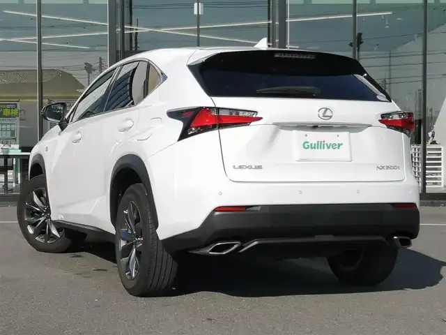 レクサス ＮＸ 200t Fスポーツ 茨城県 2016(平28)年 5.4万km ホワイトノーヴァガラスフレーク 純正ナビ/【AM・FM・DISC・SD・USB・BT・TV・AUX・VTR】/サンルーフ/パワーシート/シートメモリ/シートヒーター/エアシート/ステアリングヒーター/電動リアゲート/パドルシフト/レーダークルコン/ETC2.0/Bカメラ/左サイドカメラ/前後ドラレコ/前後コーナーセンサー/アイドリングストップ