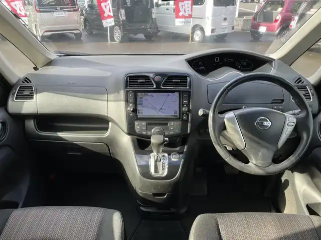 日産 セレナ