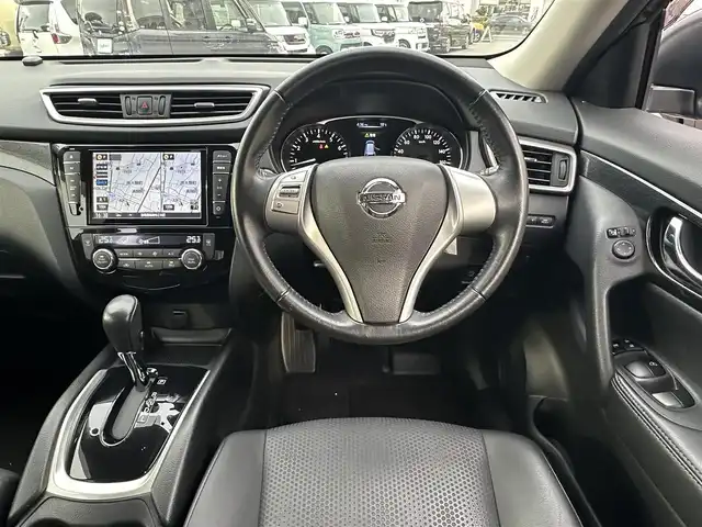 日産 エクストレイル 20X 群馬県 2014(平26)年 2.8万km グレー ナビゲーション　/フルセグテレビ　/ＣＤ＆ＤＶＤ　/バックカメラ　/シートヒーター　/アイドリングストップ　/横滑り防止装置　/保証書　/取扱説明書　/整備手帳　/スマートキーX2個