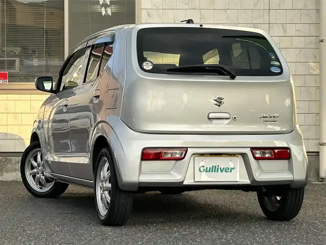 スズキ アルト X 福岡県 2016(平28)年 2.9万km シルキーシルバーメタリック 社外7インチメモリナビ【AVN7500S】/　(AM/FM/CD/DVD/Bluetooth/フルセグTV)/運転支援機能/・レーダーブレーキサポート/・誤発進抑制機能/・アイドリングストップ/・エネチャージ/・ふらつき防止機能/純正15インチアルミホイール/シートヒーター（D席）/USBポート/プッシュスタート/アイドリングストップ/純正フロアマット/電格ウィンカーミラー/ドアバイザー/スペアキー×１/保証書/取扱説明書