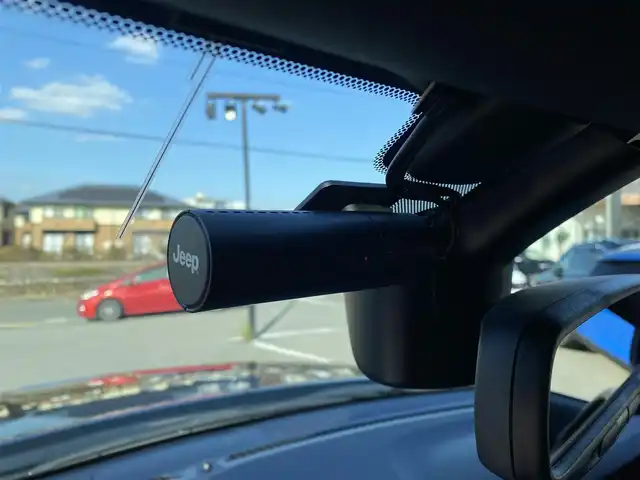 クライスラー・ジープ ジープ グランドチェロキー アルティテュード 福岡県 2020(令2)年 4.9万km ダイヤモンドブラッククリスタル ・ワンオーナー/・エアサスペンション/・U connectナビ /Apple Car play/Android Auto//BT/USB/AUX/フルセグTV/・バックカメラ/・ブラックハーフレザーシート　/・前席パワーシート/シートヒーター/・クルーズコントロール/・純正前後型ドライブレコーダー/・パドルシフト/・純正20インチAW/・HID AUTOヘッドライト/・スマートキー/・保証書/取扱説明書/・スペアキー