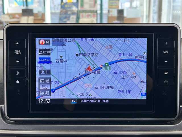 ダイハツ キャスト アクティバ G ターボ SAⅡ 道央・札幌 2016(平28)年 9.2万km パールホワイトⅢ ・4WD/・寒冷地仕様/・純正ナビ/フルセグTV/DVD/CD/SD/BT/・バックカメラ/・スマートアシスト2/・衝突被害軽減ブレーキ/・前後誤発進抑制機能/・車線逸脱警報/・ワイパーデアイサー/・横滑り防止/・アイドリングストップ/・運転席シートヒーター/・LEDヘッドライト/・LEDフォグ/・プッシュスタート/・スマートキー/・ドアバイザー/・電格ミラー