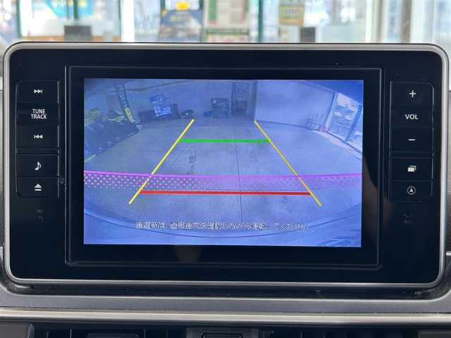 ダイハツ キャスト アクティバ G ターボ SAⅡ 道央・札幌 2016(平28)年 9.2万km パールホワイトⅢ ・4WD/・寒冷地仕様/・純正ナビ/フルセグTV/DVD/CD/SD/BT/・バックカメラ/・スマートアシスト2/・衝突被害軽減ブレーキ/・前後誤発進抑制機能/・車線逸脱警報/・ワイパーデアイサー/・横滑り防止/・アイドリングストップ/・運転席シートヒーター/・LEDヘッドライト/・LEDフォグ/・プッシュスタート/・スマートキー/・ドアバイザー/・電格ミラー