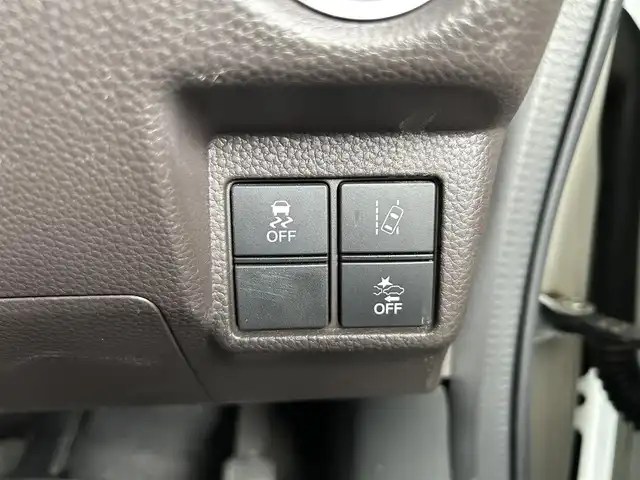 ホンダ Ｎ ＢＯＸ G･L ホンダセンシング カッパーブラウンスタイル 長崎県 2019(令1)年 12.6万km プラチナホワイトパール ワンオーナー/純正ナビ(FM/AM/BT/TV/CD)/純正フロアマット/プッシュスタート/オートライト/ETC/バックカメラ/衝突被害軽減システム/レーンキープアシスト/横滑り防止装置/アイドリングストップ/ABS/USB入力端子×２/取扱説明書/記録簿/保証書
