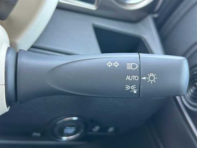 スズキ ワゴンＲ スマイル HYBRID S リミテッド 静岡県 2024(令6)年 0.1万km アイボリー エンジンスタートボタン/パワーステアリング/パワーウィンドウ/スマートキー/オートエアコン/アイドリングストップ/USB入力端子/全方位カメラ/純正９インチメモリナビ（CD/BT/フルセグ）/ベンチシート/D席シートヒーター/ABS/横滑り防止装置/コーナーセンサー/レーンキープアシスト/オートライト/オートマチックハイビーム/LEDヘッドライト/W+サイドエアバック/衝突軽減システム