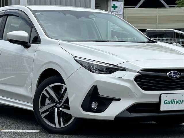 スバル インプレッサ ST－H 静岡県 2023(令5)年 0.2万km クリスタルホワイトP ユーザー買取車両/純正ディーラーナビ/【FM/AM/BT/地デジTV】/純正LEDヘッドライト/純正17インチAW/クルーズコントロール/エンジンスタートボタン/バックカメラ/ETC/USB入力端子/純正フロアマット/パワーシート/横滑り防止装置/コーナーセンサー/MTモード付AT/衝突被害軽減システム/AFS/4WD/ドライブレコーダー/スマートキー/スペアキー×1/アイドリングストップ/AVH（オートビークルホールド）/SRH（ステアリング連携ヘッドランプ）