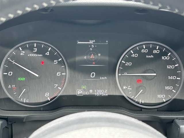 スバル インプレッサ ST－H 静岡県 2023(令5)年 0.2万km クリスタルホワイトP ユーザー買取車両/純正ディーラーナビ/【FM/AM/BT/地デジTV】/純正LEDヘッドライト/純正17インチAW/クルーズコントロール/エンジンスタートボタン/バックカメラ/ETC/USB入力端子/純正フロアマット/パワーシート/横滑り防止装置/コーナーセンサー/MTモード付AT/衝突被害軽減システム/AFS/4WD/ドライブレコーダー/スマートキー/スペアキー×1/アイドリングストップ/AVH（オートビークルホールド）/SRH（ステアリング連携ヘッドランプ）