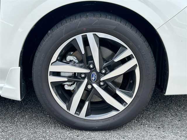 スバル インプレッサ ST－H 静岡県 2023(令5)年 0.2万km クリスタルホワイトP ユーザー買取車両/純正ディーラーナビ/【FM/AM/BT/地デジTV】/純正LEDヘッドライト/純正17インチAW/クルーズコントロール/エンジンスタートボタン/バックカメラ/ETC/USB入力端子/純正フロアマット/パワーシート/横滑り防止装置/コーナーセンサー/MTモード付AT/衝突被害軽減システム/AFS/4WD/ドライブレコーダー/スマートキー/スペアキー×1/アイドリングストップ/AVH（オートビークルホールド）/SRH（ステアリング連携ヘッドランプ）