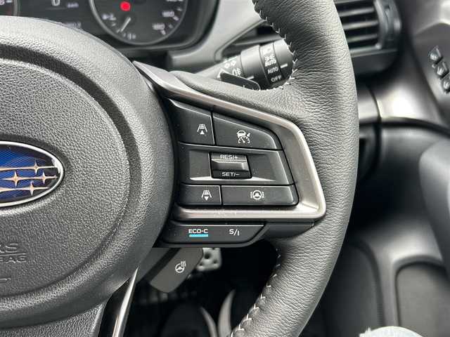 スバル インプレッサ ST－H 静岡県 2023(令5)年 0.2万km クリスタルホワイトP ユーザー買取車両/純正ディーラーナビ/【FM/AM/BT/地デジTV】/純正LEDヘッドライト/純正17インチAW/クルーズコントロール/エンジンスタートボタン/バックカメラ/ETC/USB入力端子/純正フロアマット/パワーシート/横滑り防止装置/コーナーセンサー/MTモード付AT/衝突被害軽減システム/AFS/4WD/ドライブレコーダー/スマートキー/スペアキー×1/アイドリングストップ/AVH（オートビークルホールド）/SRH（ステアリング連携ヘッドランプ）