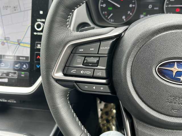 スバル インプレッサ ST－H 静岡県 2023(令5)年 0.2万km クリスタルホワイトP ユーザー買取車両/純正ディーラーナビ/【FM/AM/BT/地デジTV】/純正LEDヘッドライト/純正17インチAW/クルーズコントロール/エンジンスタートボタン/バックカメラ/ETC/USB入力端子/純正フロアマット/パワーシート/横滑り防止装置/コーナーセンサー/MTモード付AT/衝突被害軽減システム/AFS/4WD/ドライブレコーダー/スマートキー/スペアキー×1/アイドリングストップ/AVH（オートビークルホールド）/SRH（ステアリング連携ヘッドランプ）