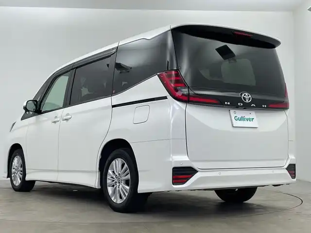 トヨタ ノア S－G 鹿児島県 2023(令5)年 2.5万km ホワイトパールクリスタルシャイン 純正ナビ/(Bluetooth/CD/DVD/USB/AM/FM/HDMI)/地デジフルセグ/純正フリップダウンモニター/バックカメラ/ETC2.0/アダプティブクルーズコントロール/車線逸脱警報/衝突軽減ブレーキ/クリアランスソナー/オートマチックハイビーム/電子パーキングシステム/ブレーキホールド/前席シートヒーター/ウィンカーミラー/電動格納ミラー/フロントフォグランプ/ロールサンシェード/プッシュスタート/純正フロアマット/純正ドアバイザー/純正16インチアルミホイール